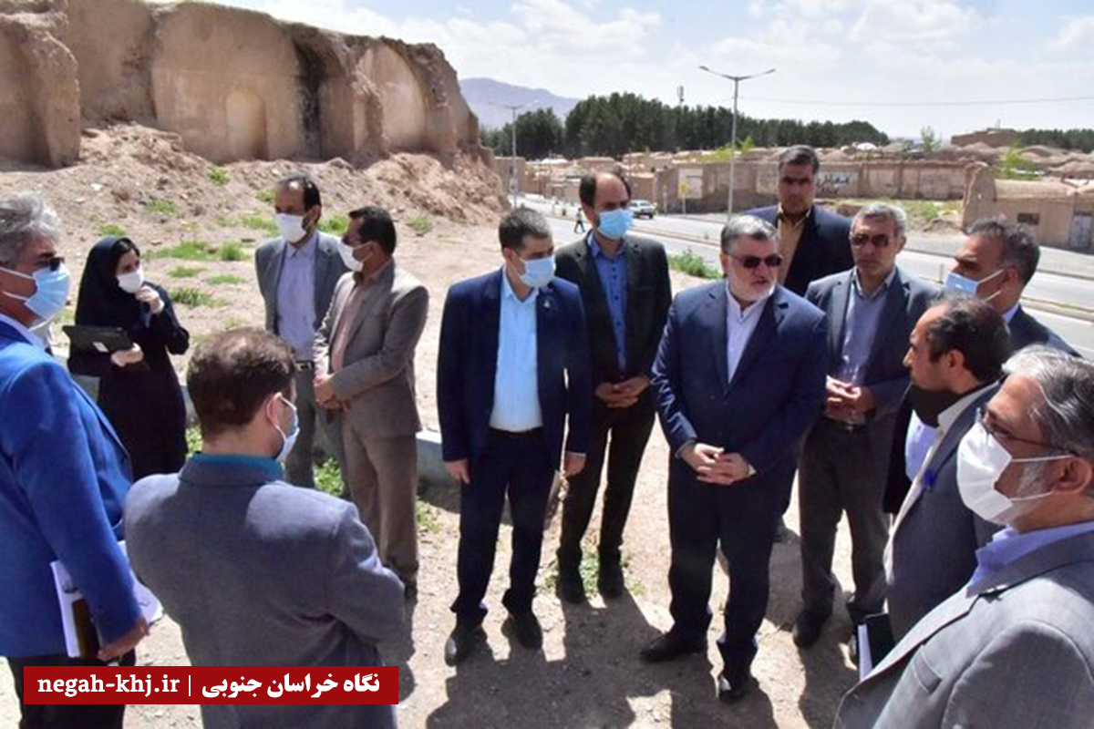 معتمدیان