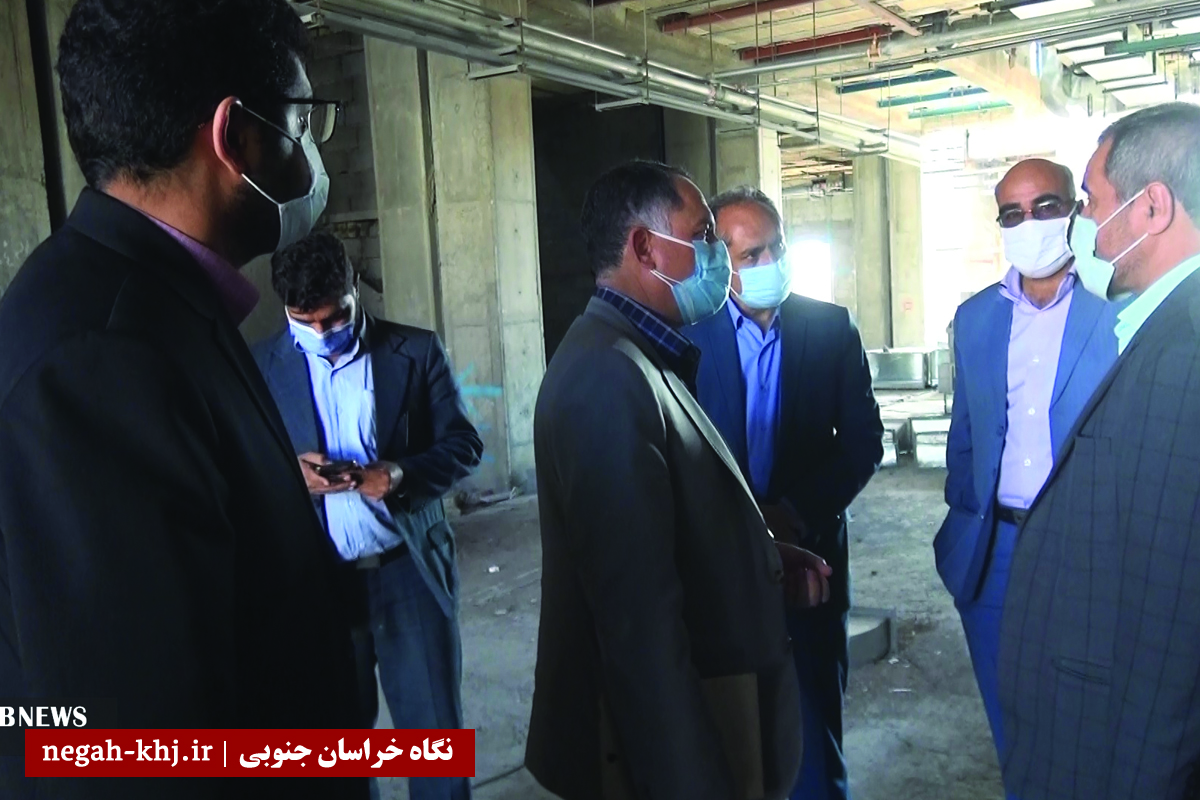 معاون پشتیبانی دانشگاه علوم پزشکی