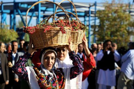 جشنواره زعفران و زرشک قاینات