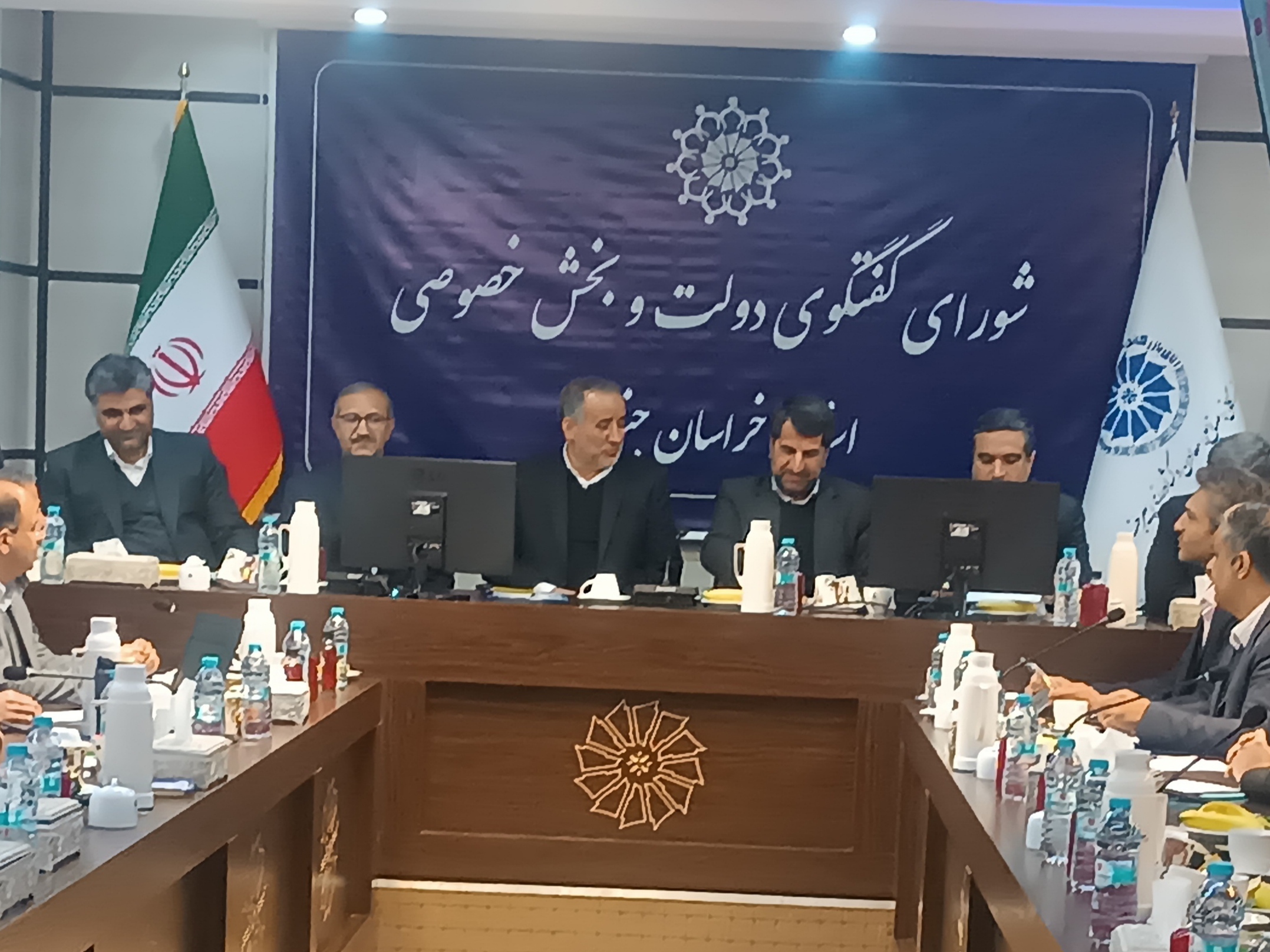 تشکیل کار گروه زرشک