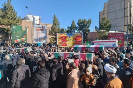 تشییع شهیدان دفاع مقدس در بیرجند