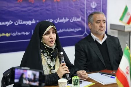 زهرا بهروزآذر